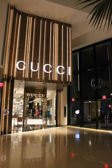 gucci las vegas locations|gucci outlet las vegas nv.